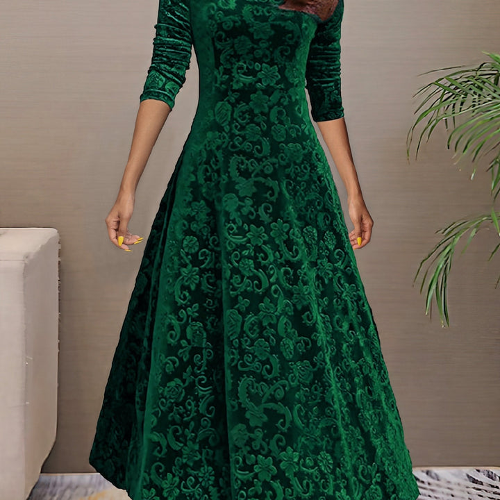 Carine | Elegantes Samtkleid für Feiertage