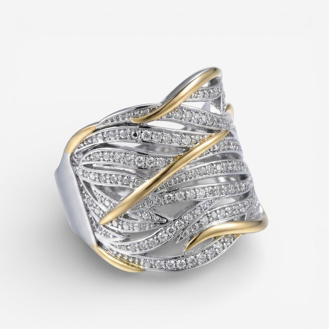 Eleganter Geflochtener Ring