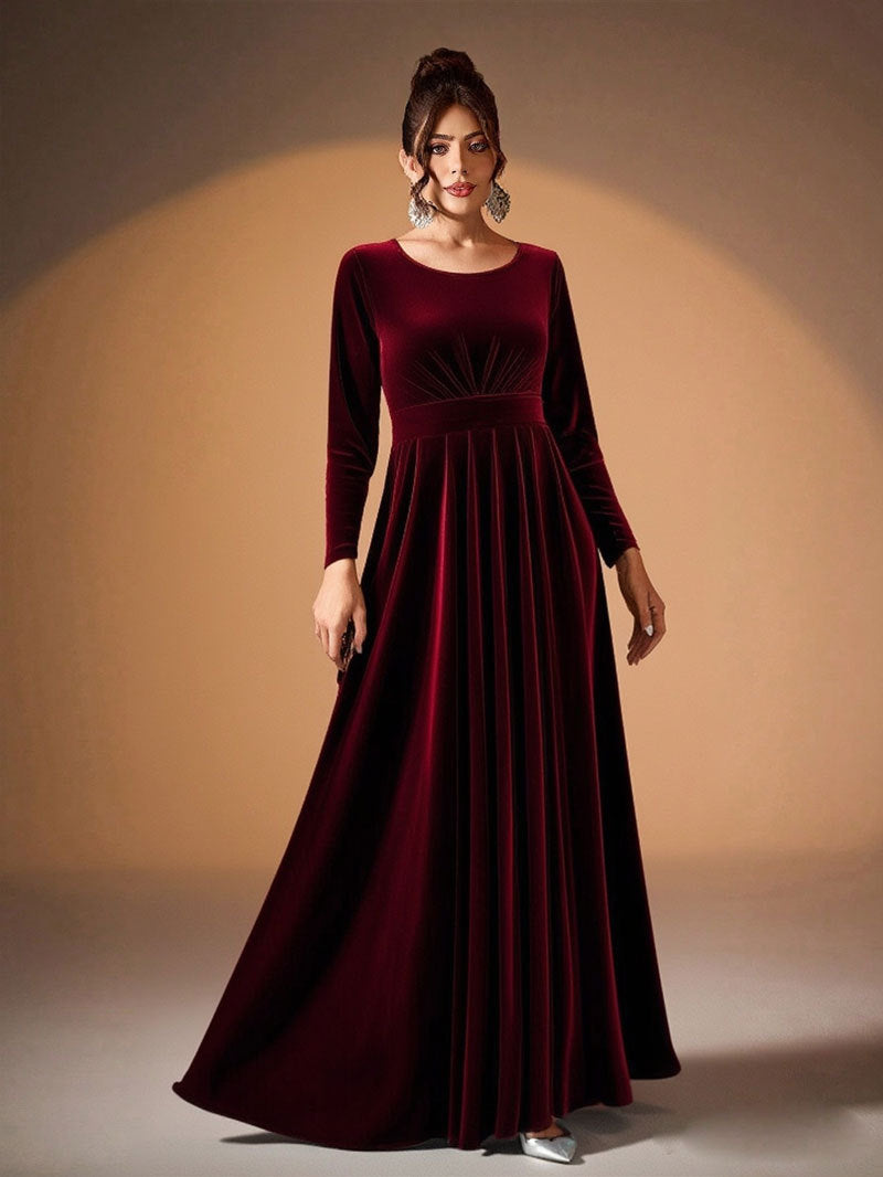 Tilda | Maxi Kleid aus Samt mit langen Ärmeln
