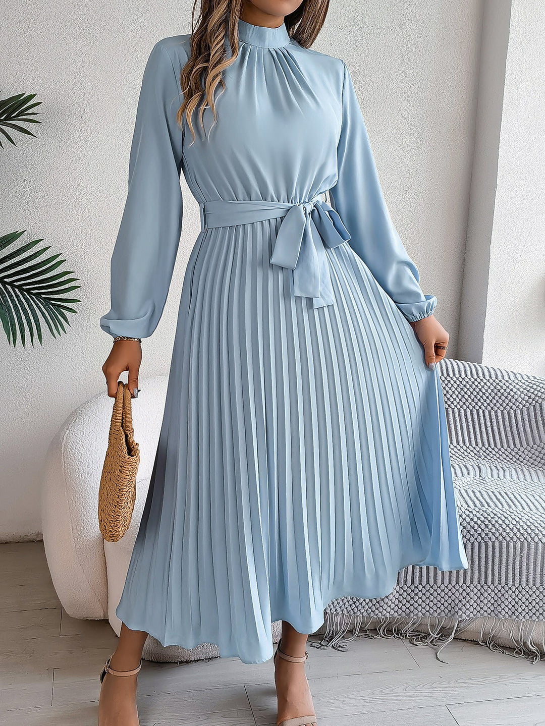 Nynke | Maxi Plissé Kleid mit Gürtel