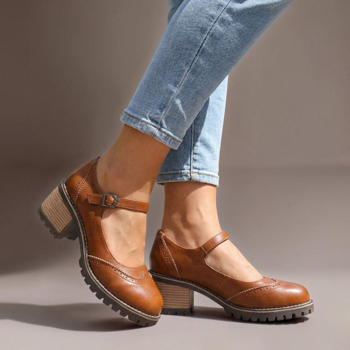 ANOUK | HIGH HEELS MIT T-RIEGEL