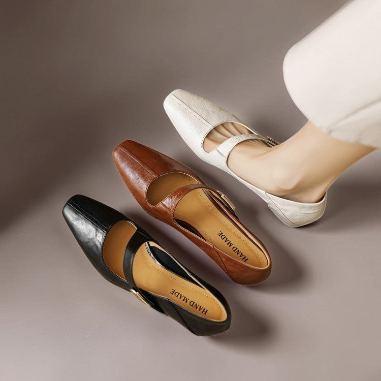 NIENKE | MARY JANES MIT QUADRATISCHER SPITZE UND GOLDENEM ZIERBAND